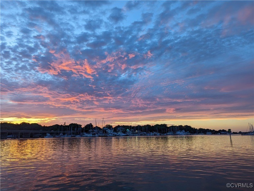 You'll fall in love with the beautiful, ever-changing big-sky - Beach Lot for sale in Saluda, Virginia on Beachhouse.com