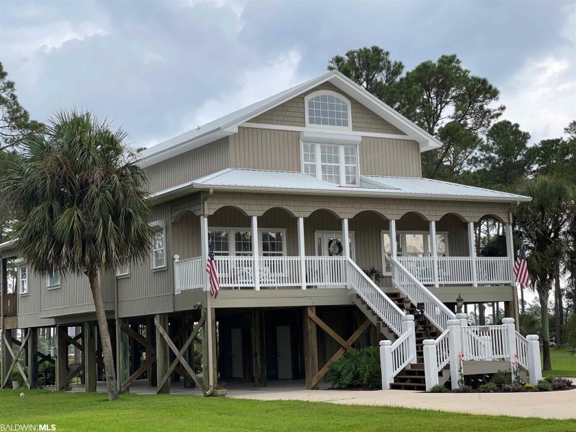 Looking for quality, space and convenience? This gorgeous home - Beach Home for sale in Gulf Shores, Alabama on Beachhouse.com