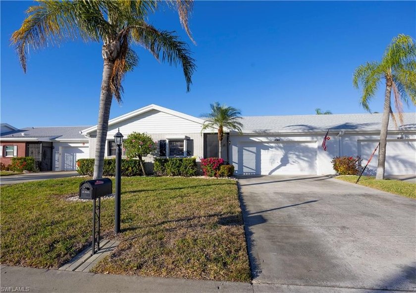 Welcome to Myerlee Park Home Condo-where comfort, convenience - Beach Condo for sale in Fort Myers, Florida on Beachhouse.com