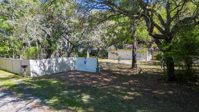 Welcome to the site of your brand new future home! Nestled - Beach Lot for sale in New Port Richey, Florida on Beachhouse.com