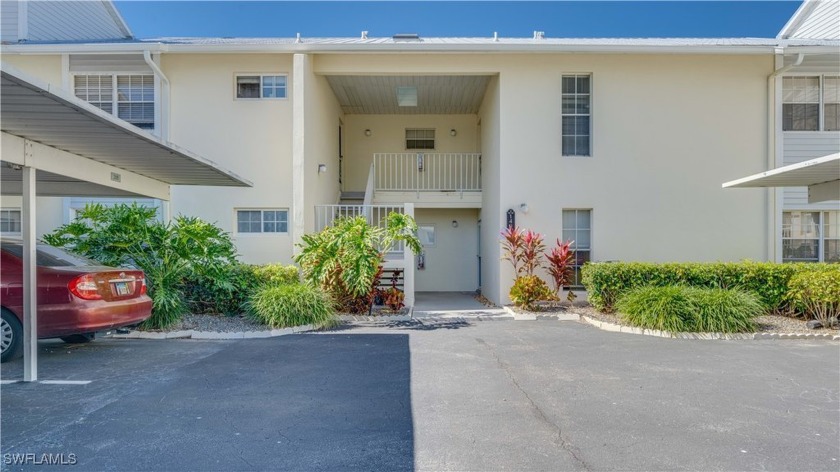 This first floor, 3 bedroom condo has been beautifully updated - Beach Condo for sale in Fort Myers, Florida on Beachhouse.com