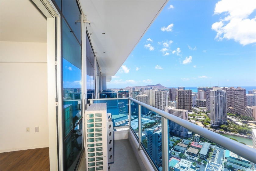 Priced Low to Sell!! Top floor with floor to ceiling windows to - Beach Condo for sale in Honolulu, Hawaii on Beachhouse.com