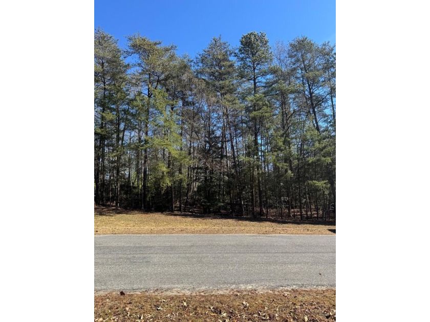 Sought after Riverwood offers water access in a fine area of - Beach Lot for sale in Lancaster, Virginia on Beachhouse.com