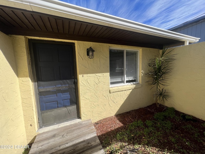 INVESTOR ALERT both units Rented with 1 year tenants in place - Beach Home for sale in Holly Hill, Florida on Beachhouse.com
