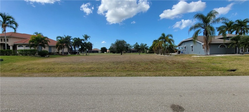 Beautiful lot close to a lake of the King course at Cape Royal - Beach Lot for sale in Cape Coral, Florida on Beachhouse.com