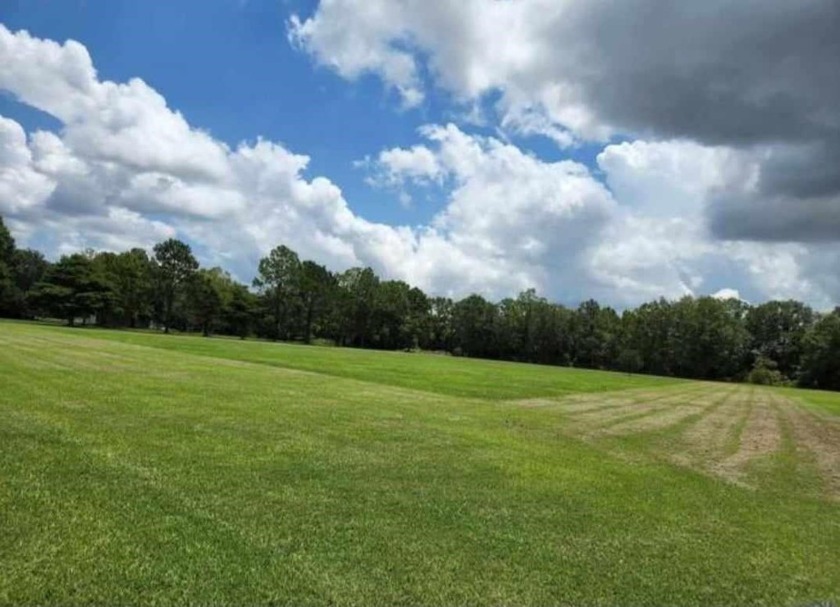 Welcome to 150 Lake Road Franklin, LA! This lot is 2.33-acre - Beach Acreage for sale in Franklin, Louisiana on Beachhouse.com