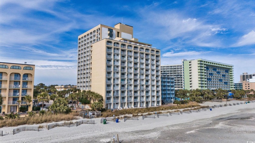 Welcome to this fully furnished oceanfront efficiency condo - Beach Condo for sale in Myrtle Beach, South Carolina on Beachhouse.com