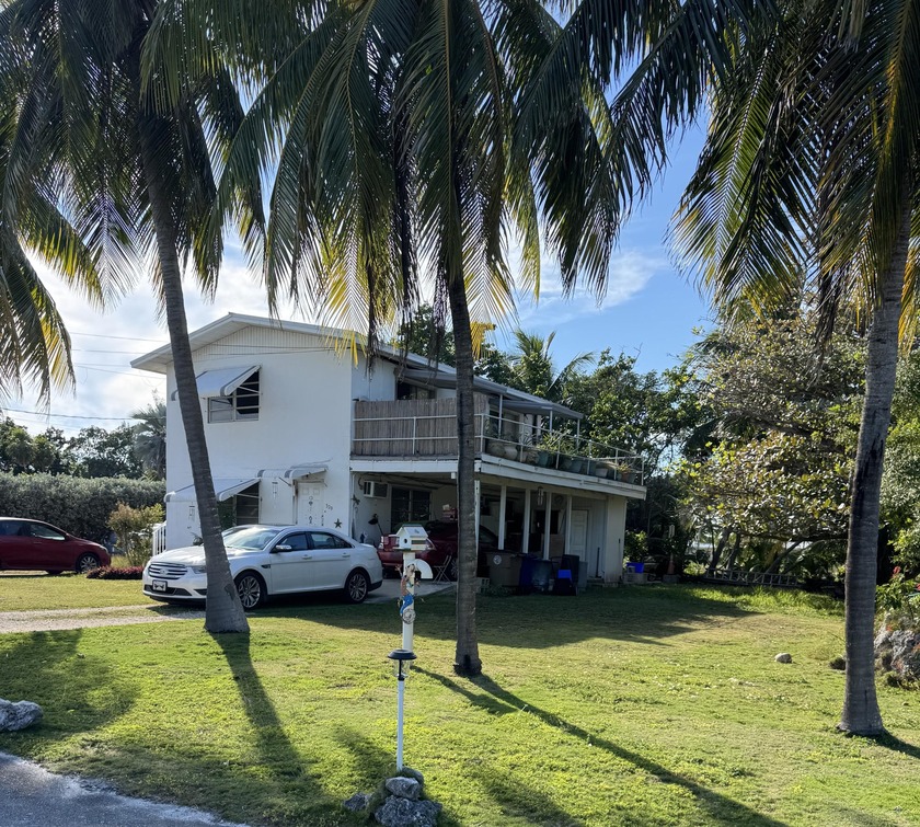 Excellent opportunity to own a two-story duplex in the heart of - Beach Home for sale in Marathon, Florida on Beachhouse.com