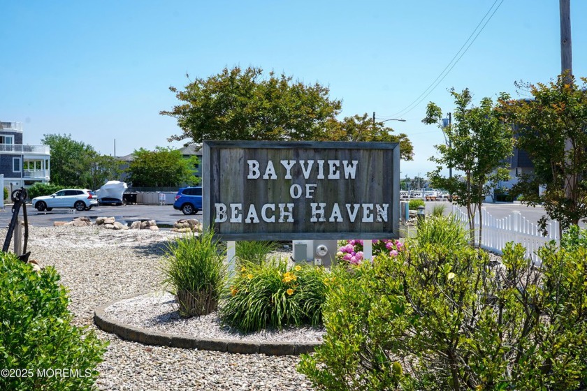 Welcome to LBI's ''Queen City'', Bayfront condo living at its - Beach Condo for sale in Beach Haven, New Jersey on Beachhouse.com