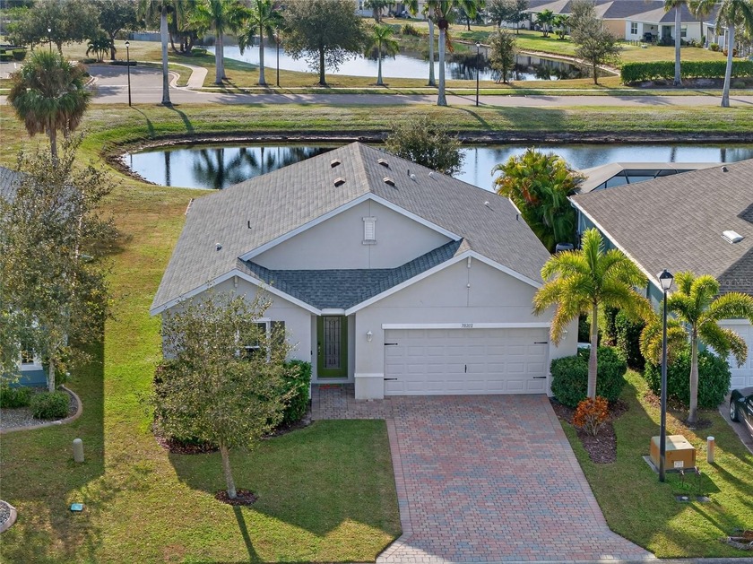 MOVE-IN READY 4 BEDROOM, 2 BATH, 2-CAR GARAGE POOL HOME in - Beach Home for sale in Punta Gorda, Florida on Beachhouse.com