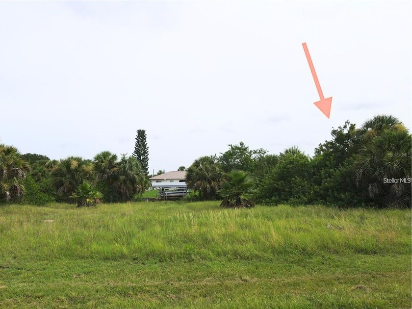GREAT WATERFRONT LOT in a highly desirable area with PUBLIC - Beach Lot for sale in Port Charlotte, Florida on Beachhouse.com