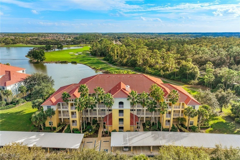 Pelican Preserve, Top-Floor Condo with Breathtaking Views: - Beach Condo for sale in Fort Myers, Florida on Beachhouse.com