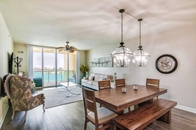 Cozy 22d floor 3BR/3BA overlooking the Intracoastal & ocean - Beach Condo for sale in Riviera Beach, Florida on Beachhouse.com