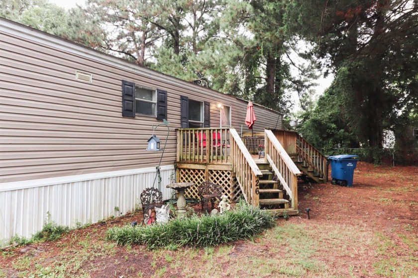 *Home needs to be moved after closing* This 2 bedroom 2 bathroom - Beach Home for sale in Myrtle Beach, South Carolina on Beachhouse.com