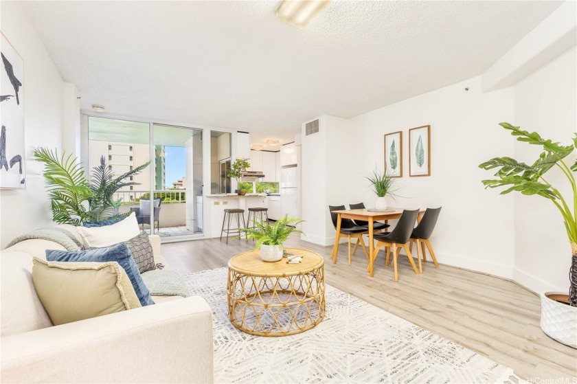 $10,000 Seller to credit buyer(s) towards closing costs! This - Beach Condo for sale in Honolulu, Hawaii on Beachhouse.com