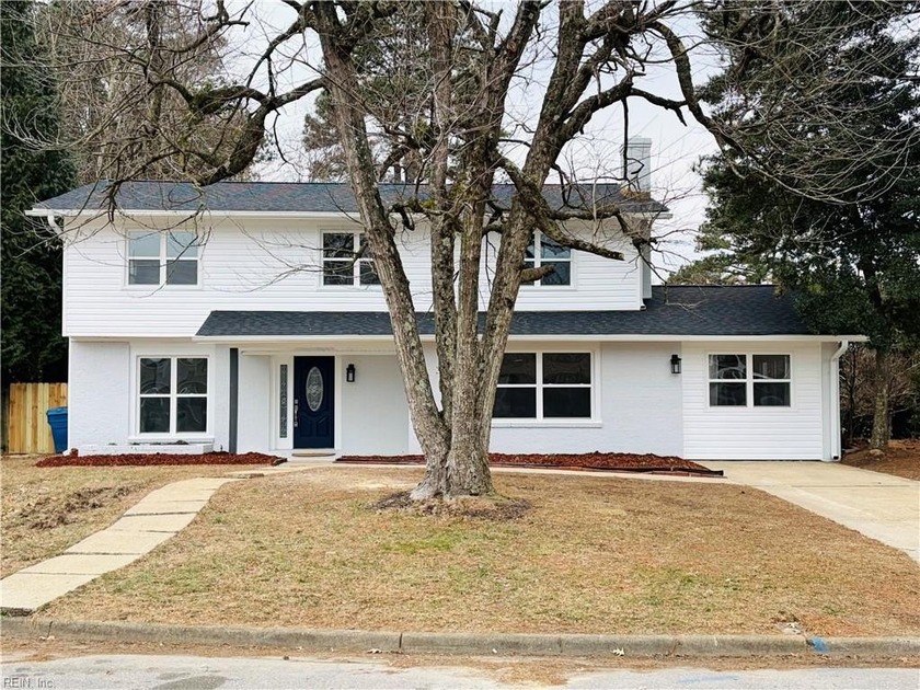 Fully remodeled 6-bedroom, 3-bath home in the Lake Placid - Beach Home for sale in Virginia Beach, Virginia on Beachhouse.com