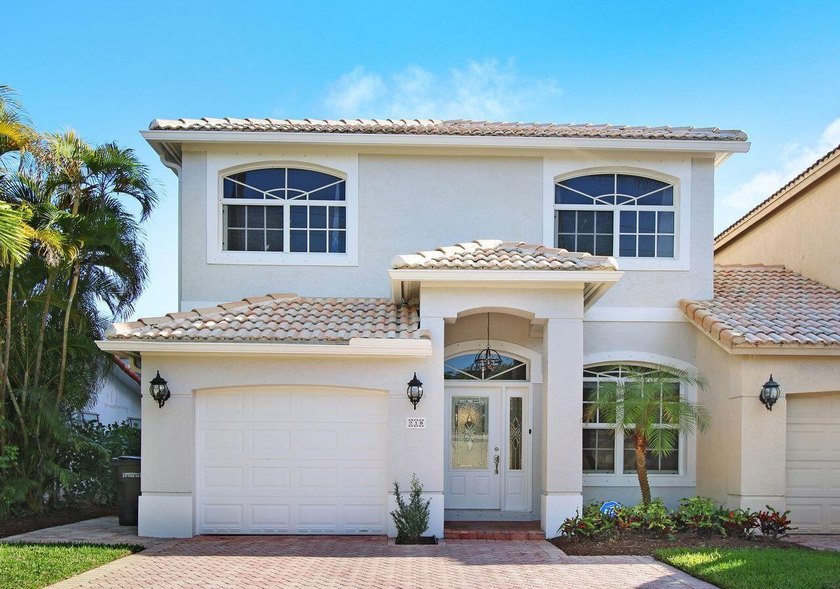 Welcome to Lauderdale-by-the sea most walkable addresses. This - Beach Home for sale in Lauderdale BY The Sea, Florida on Beachhouse.com