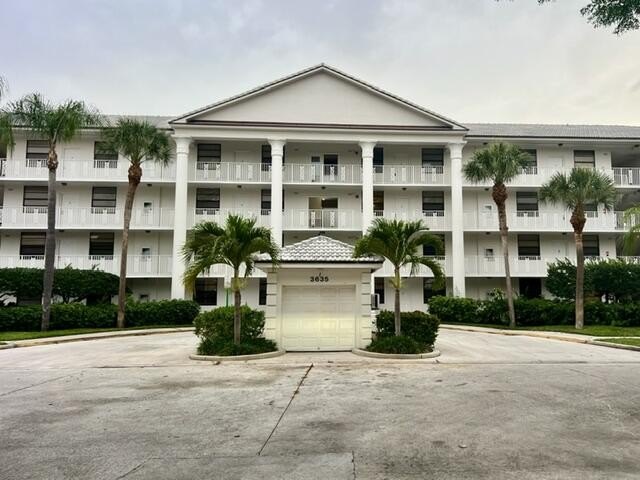 MOTIVATED SELLER! Experience the elegance of the Whitehall Land - Beach Condo for sale in West Palm Beach, Florida on Beachhouse.com