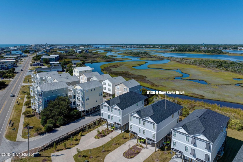 Beautiful waterfront townhome in Surf City!  Enjoy beautiful - Beach Townhome/Townhouse for sale in Surf City, North Carolina on Beachhouse.com