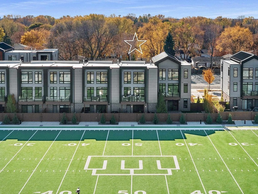 Lambeau Field stands as a legendary undisputed icon in the world - Beach Condo for sale in Green Bay, Wisconsin on Beachhouse.com