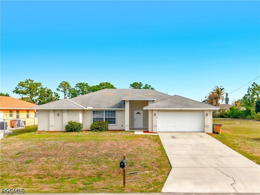 Discover this spacious 3 bedroom, 2 bath home offering 1,996 sq - Beach Home for sale in Lehigh Acres, Florida on Beachhouse.com