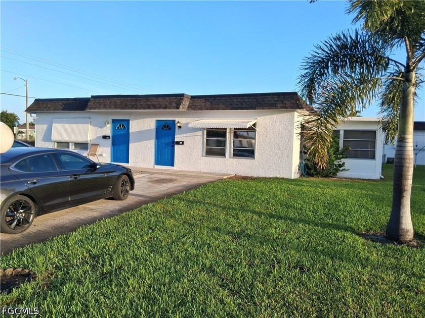Welcome to Orange Grove Park, a highly sought-after 55+ - Beach Home for sale in Lehigh Acres, Florida on Beachhouse.com
