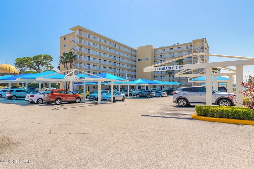 Tastefully updated unit in the riverfront Harbor View complex - Beach Condo for sale in Daytona Beach, Florida on Beachhouse.com