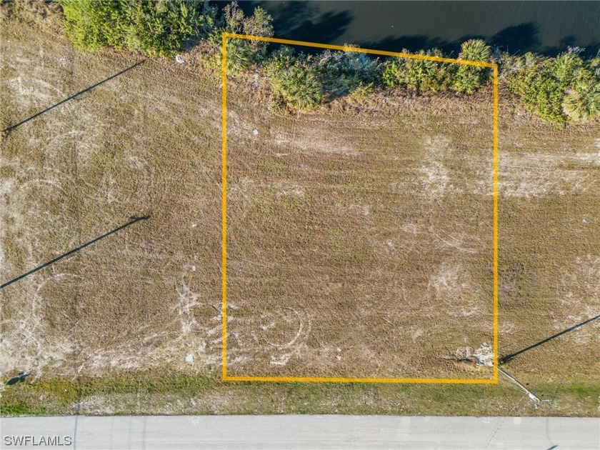 TRIPLE Freshwater lot with northern rear exposure of the 140'+ - Beach Lot for sale in Cape Coral, Florida on Beachhouse.com