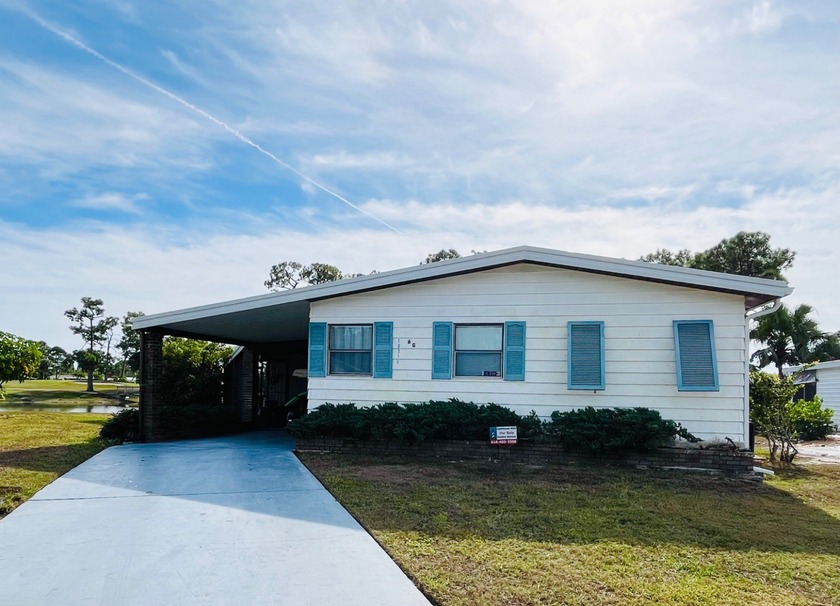 Move-In Ready Triple Wide in Lake Fairways Country Club - Truly - Beach Home for sale in North Fort Myers, Florida on Beachhouse.com