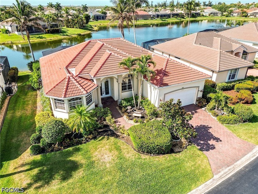 This home has a fabulous south lake view and, being - Beach Home for sale in Fort Myers, Florida on Beachhouse.com