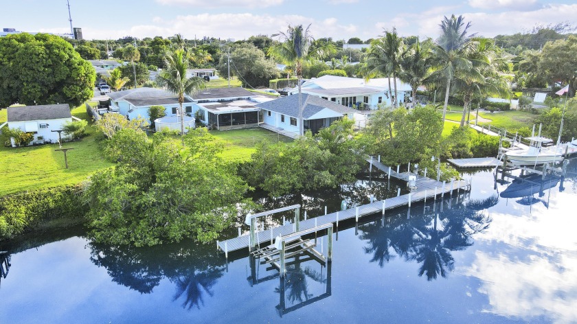 Welcome to your coastal escape! This property features a - Beach Home for sale in West Palm Beach, Florida on Beachhouse.com