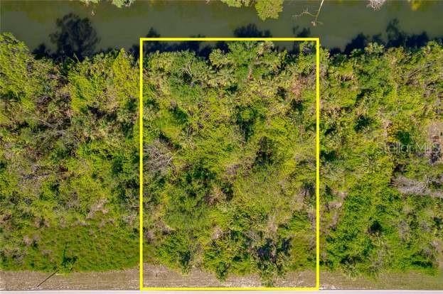 Waterfront fresh canal lot located in the heart of fast growing - Beach Lot for sale in Port Charlotte, Florida on Beachhouse.com