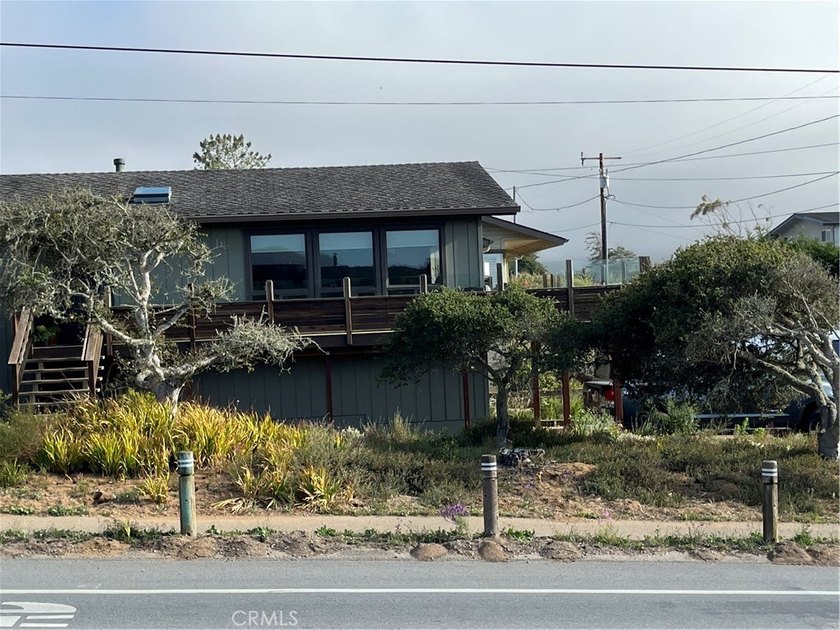 Lovely two bedroom, two bath home with outstanding BAY VIEWS - Beach Home for sale in Los Osos, California on Beachhouse.com