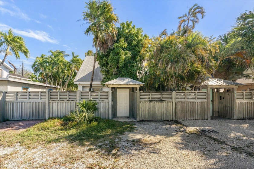 Spacious and well-designed 3-bedroom, 2-bathroom home offering a - Beach Home for sale in Key West, Florida on Beachhouse.com