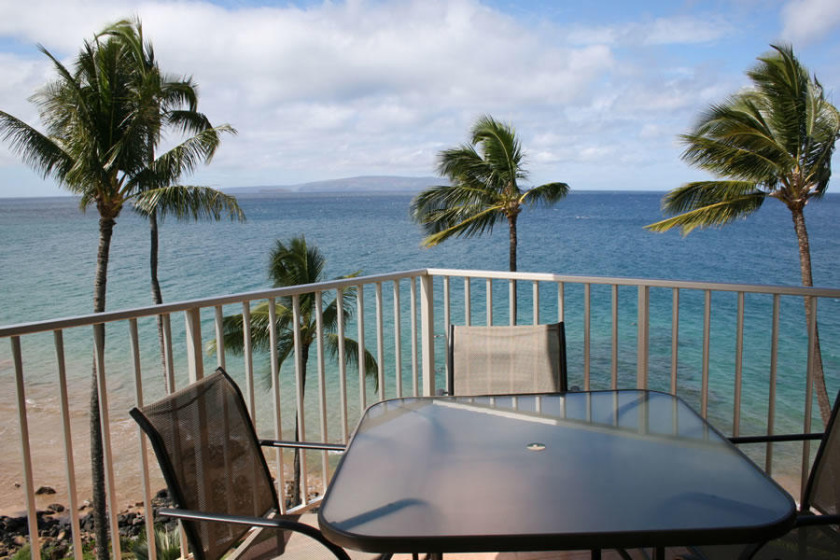 Amazing Oceanfront 2 Bedroom Condo - Kamaole Nalu #605  - Beach Vacation Rentals in Kihei, Maui, Hawaii on Beachhouse.com