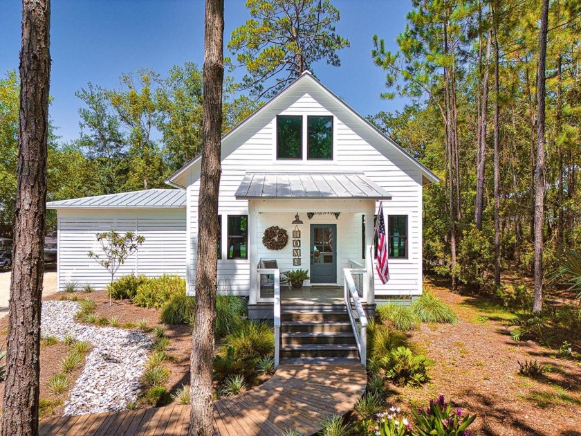 Modern construction, CUSTOM built in Apalachicola in 2020 - Beach Home for sale in Apalachicola, Florida on Beachhouse.com