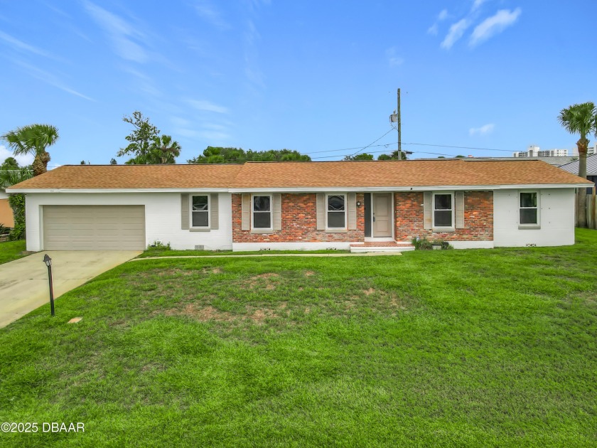 Aggressive Price Reduction! Assumable Mortgage. Beachside living - Beach Home for sale in Ormond Beach, Florida on Beachhouse.com
