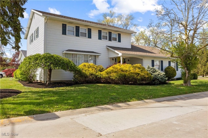 Welcome to this beautiful home located in the desirable Huronia - Beach Home for sale in Huron, Ohio on Beachhouse.com