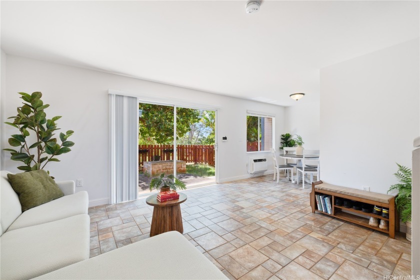 Live in magnificent, magical Mililani, because this split level - Beach Condo for sale in Mililani, Hawaii on Beachhouse.com