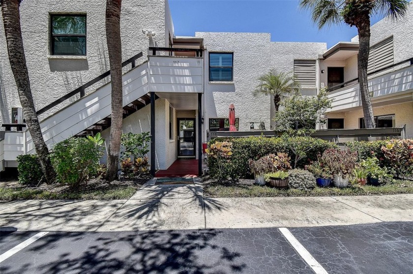 Welcome to this charming 2 bedroom, 2 bathroom condo offering - Beach Condo for sale in Bradenton, Florida on Beachhouse.com