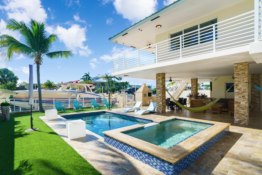 It's Better on Bahama Ave! This stunning 4-bedroom, 3-bath - Beach Home for sale in Key Largo, Florida on Beachhouse.com