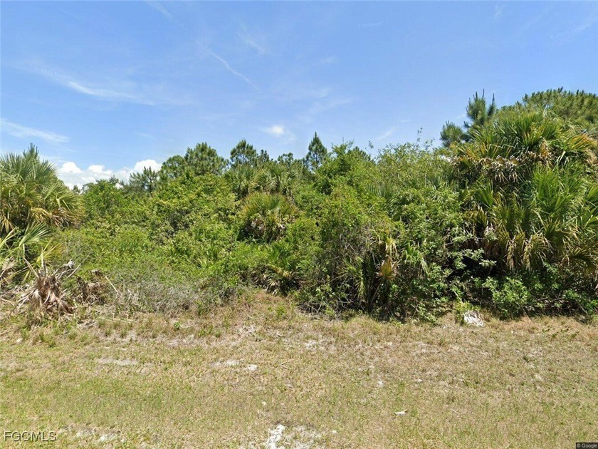 Great corner lot in a growing area of Port Charlotte! - Beach Lot for sale in Port Charlotte, Florida on Beachhouse.com