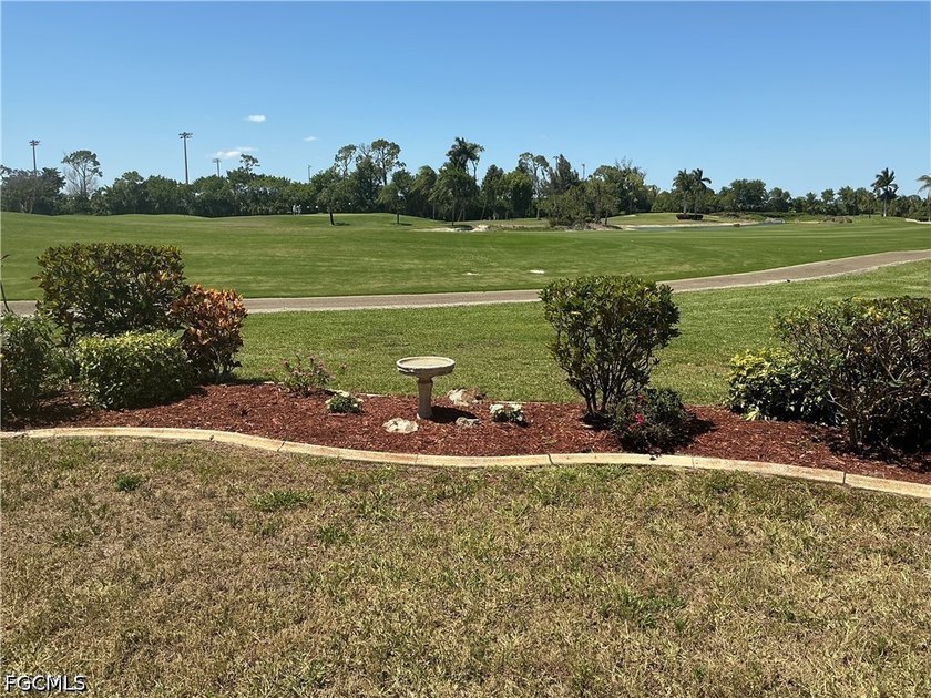 Beautiful 2 BR + Den condo that has been totally updated. The - Beach Condo for sale in Fort Myers, Florida on Beachhouse.com