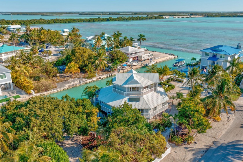 Designed for those who live by the tides, this extraordinary - Beach Home for sale in Cudjoe Key, Florida on Beachhouse.com