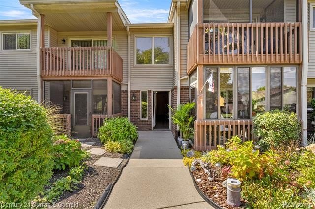 Experience the charm of Grosse Ile in this beautifully - Beach Condo for sale in Grosse Ile Twp, Michigan on Beachhouse.com