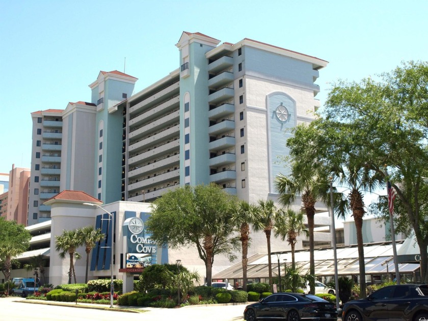 RARE king suite with full kitchen. This wonderful condo has - Beach Condo for sale in Myrtle Beach, South Carolina on Beachhouse.com