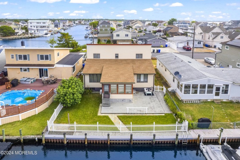 Sitting seconds from open water on a deep lagoon, this 1-owner - Beach Home for sale in Brick, New Jersey on Beachhouse.com