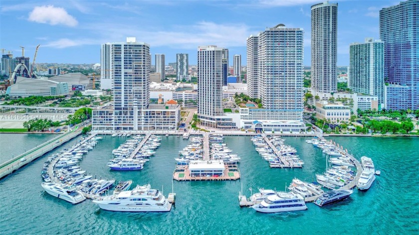 Welcome to Venetian Condo Unit 18F. This 860 Sq Ft unit has a - Beach Condo for sale in Miami, Florida on Beachhouse.com