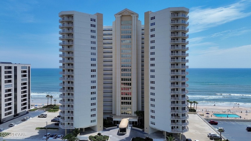 SEASIDE STYLE, SOPHISTICATION AND ELEGANCE - Ultimate Direct - Beach Condo for sale in Daytona Beach, Florida on Beachhouse.com