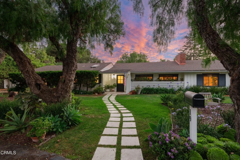 Tucked away in the prestigious community of Portuguese Bend - Beach Home for sale in Rancho Palos Verdes, California on Beachhouse.com